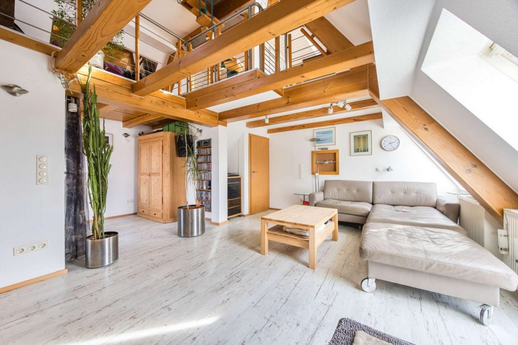 Wohnzimmer DG
