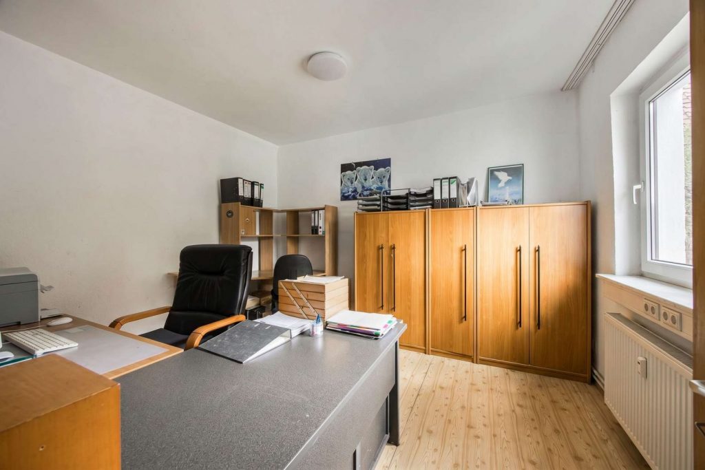 Arbeitszimmer
